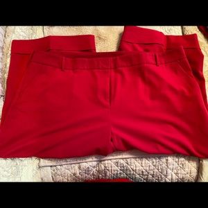 Wide leg ankle trouser.